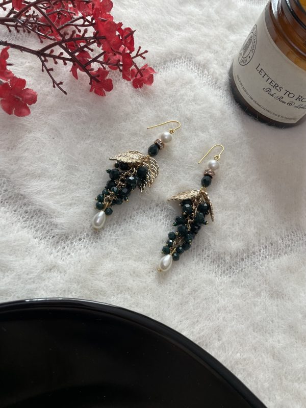 Gold Leaf Verdant Earrings - Image 3